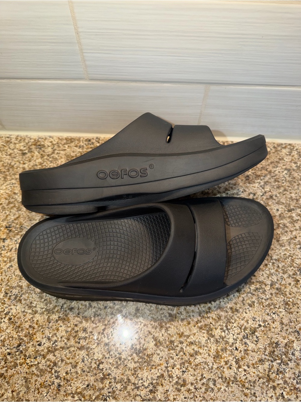 OOFOS Women’s Black Slide Sandals